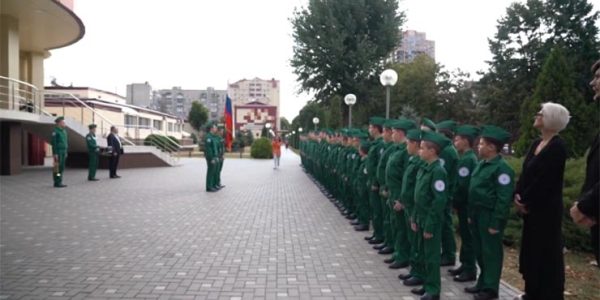В КГИК каждую неделю кадеты будут исполнять гимн и выносить флаг