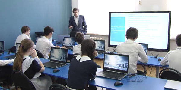 Старшеклассников Краснодарского края приглашают на бесплатные курсы по программированию
