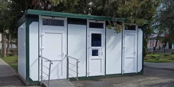 В Краснодаре установят новый бесплатный туалет на улице Калинина