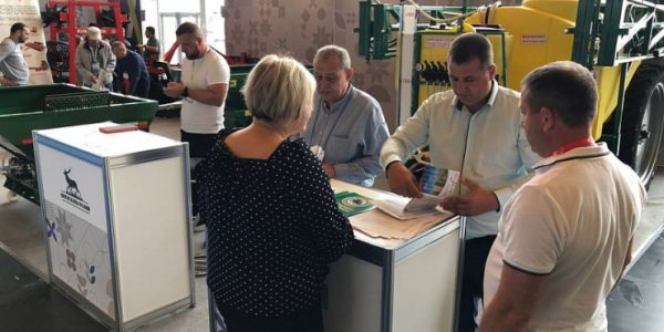 Кубанские производители сельхозтехники представили продукцию на выставке в Ставрополье