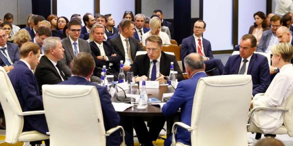 Кондратьев принял участие в пленарной сессии форума «Биотехмед» в Сочи