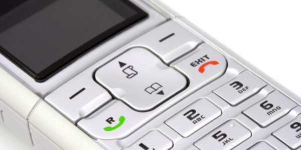 В РФ из-за частичной мобилизации продажи кнопочных телефонов выросли в 3,5 раза