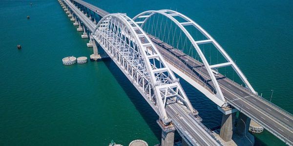 Повреждения опор Крымского моста планируют устранить в конце недели