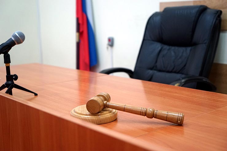 Сливала сыну информацию: экс-полицейского осудили за злоупотребление полномочиями в Новороссийске