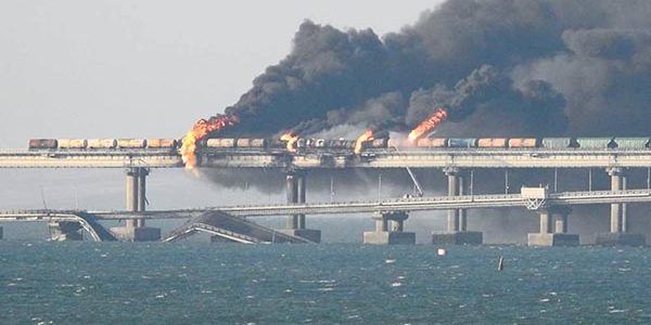 Число погибших во время взрыва на Крымском мосту выросло до 4