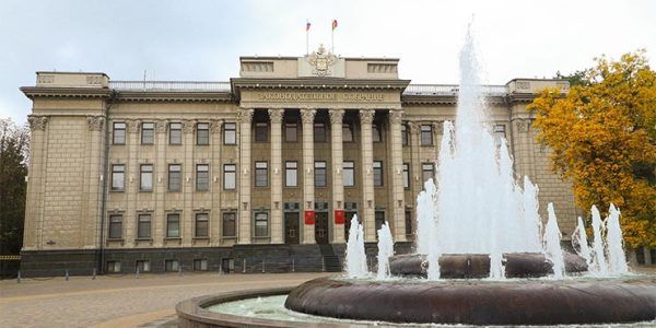 Депутаты ЗСК поддержали федеральные законопроекты о защите традиционных ценностей