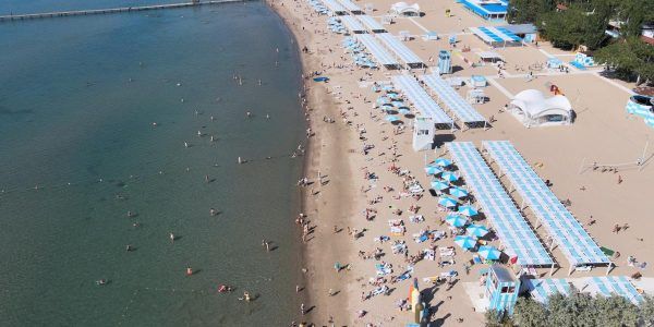 В Анапе предприятиям выделили 55 млн рублей на благоустройство пляжей