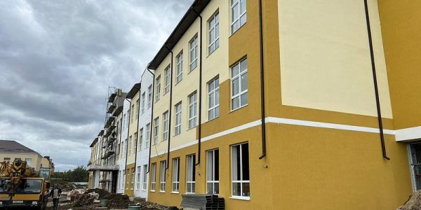 Корпус начальных классов в Динском районе планируют достроить до конца 2022 года