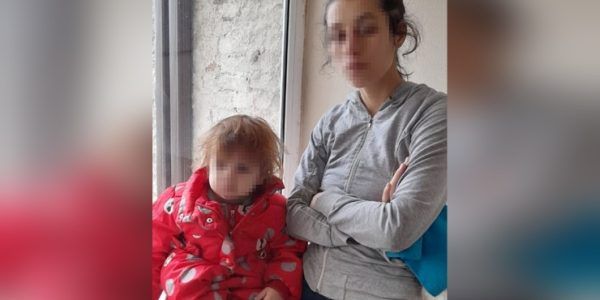 Нашли в притоне: в Краснодарском крае приставы забрали детей у матери-уголовницы