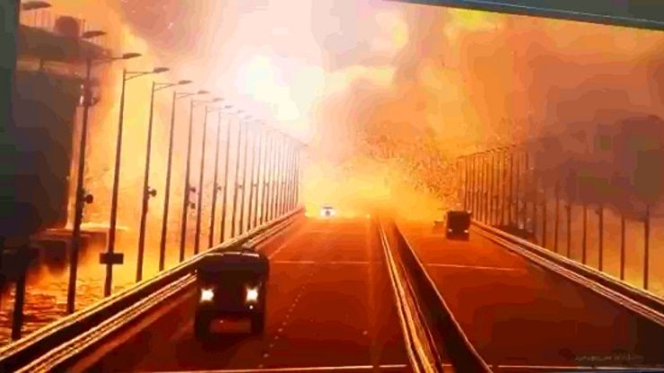 ЧП на Крымском мосту: власти Краснодарского края готовы развернуть семь стоянок для водителей