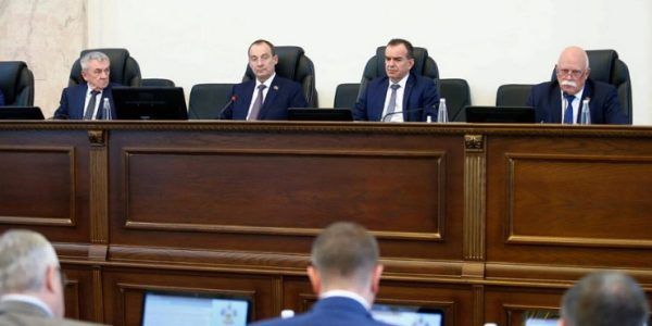 Кондратьев: расходы бюджета Краснодарского края на 2022 год увеличили на 20,1 млрд рублей