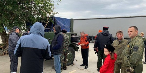 В Краснодарском крае число временных стоянок для следующих в Крым машин увеличили до 8