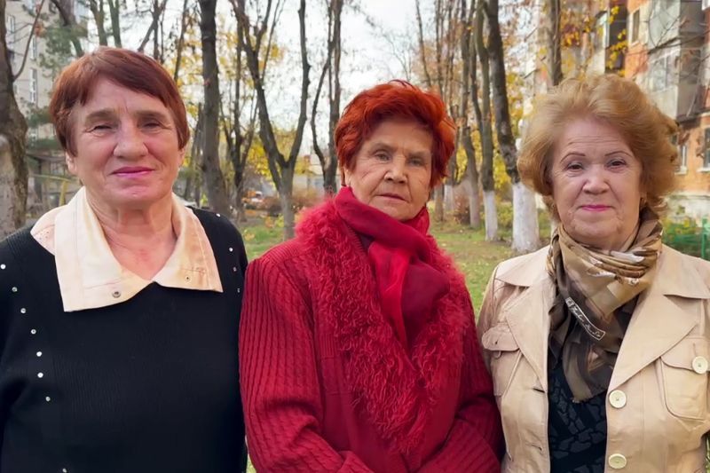Бабушки из «Отрядов Путина» пригласили Месси в Краснодар, чтобы научить играть в футбол