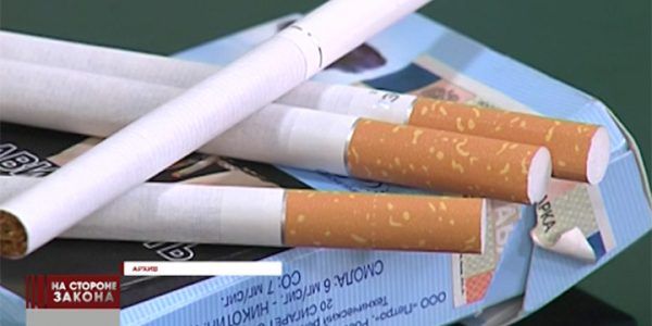 В Туапсе в одном из торговых павильонов изъяли более 1,7 тыс. безакцизных пачек сигарет