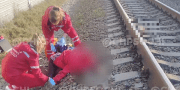 В Сочи пассажирский поезд сбил насмерть 63-летнюю женщину