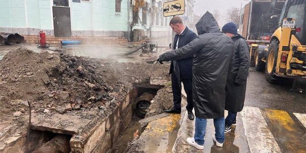 В центре Краснодара ликвидировали аварию на теплотрассе