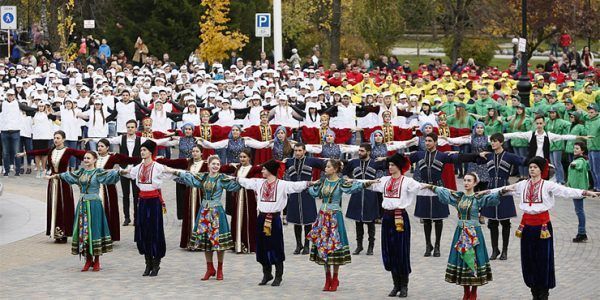 В Краснодарском крае ко Дню народного единства подготовили свыше 2 тыс. мероприятий