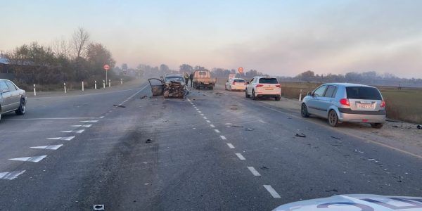 В Славянском районе в массовом ДТП погибли двое человек