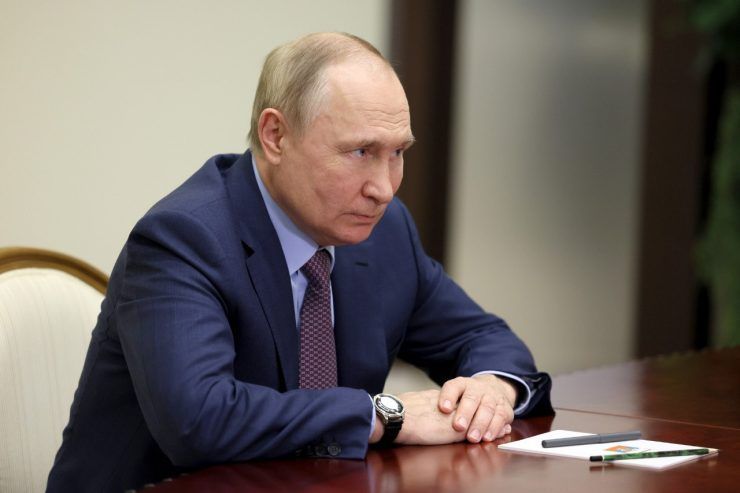 Путин: новые регионы РФ необходимо подключить к нацпроектам и обеспечить финансированием