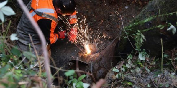 Семь улиц без воды: в Хостинском районе Сочи оползень повредил водовод