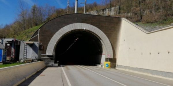 В Сочи досрочно завершили ремонт в двух тоннелях на трассе А-149