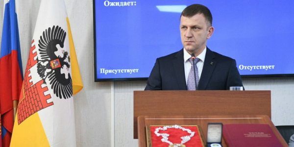 Кондратьев поздравил Евгения Наумова с вступлением в должность мэра Краснодара