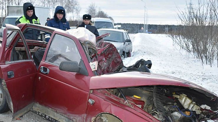 ДТП с 4 погибшими и 2 пострадавшими устроил житель Кубани в Свердловской области