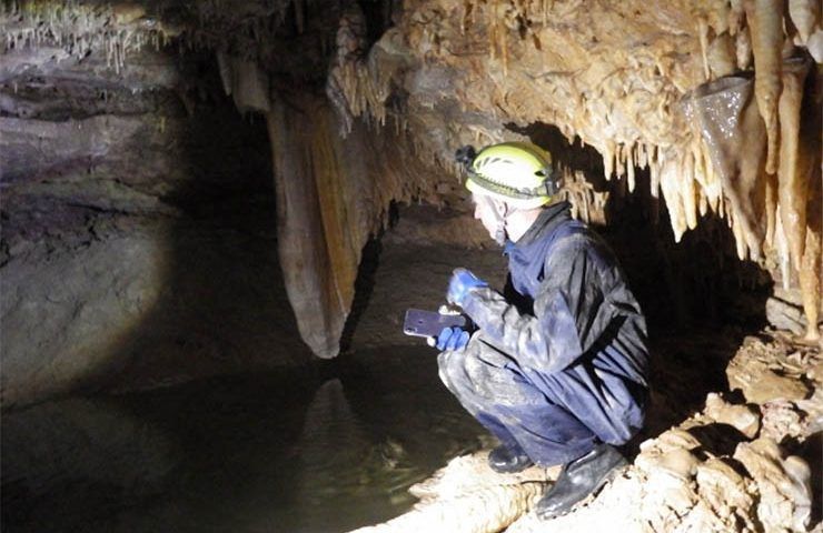 Контакт с миром подземелья: спелеолог рассказал о находках в пещерах Краснодарского края