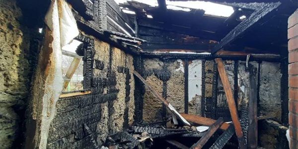 Проблема с дымоходом: ночью в поселке под Анапой дотла сгорела баня