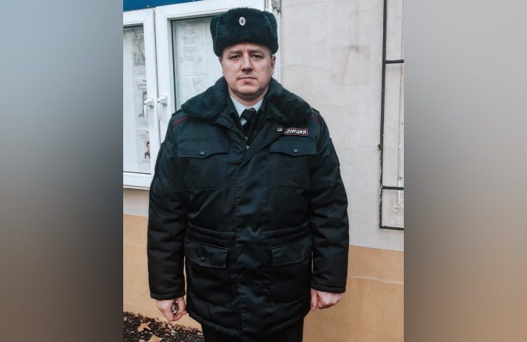 Полицейский спас жителя Краснодара, который пытался покончить с собой из-за ссоры с девушкой
