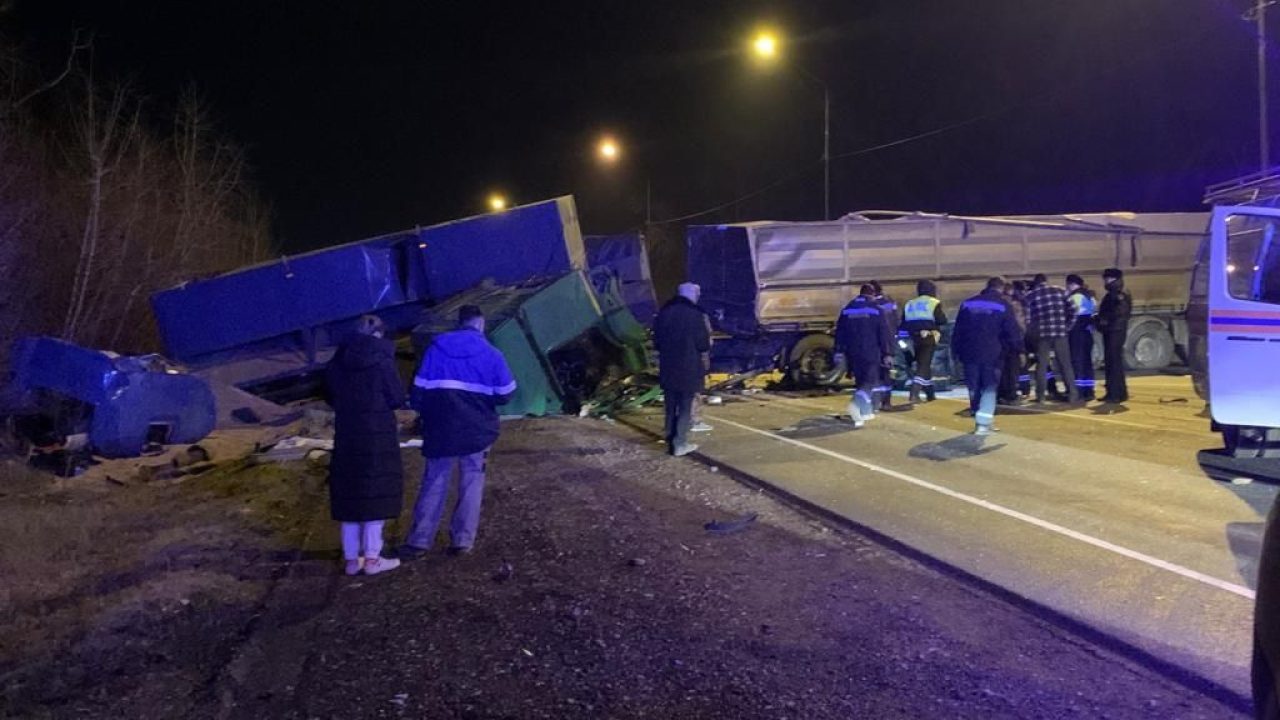 Два человека погибли в массовом ДТП с грузовиками в Северском районе - 24  декабря, 2022 Все новости, Происшествия «Кубань 24»