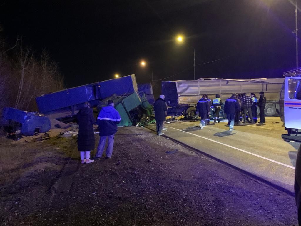 Два человека погибли в массовом ДТП с грузовиками в Северском районе - 24  декабря, 2022 Все новости, Происшествия «Кубань 24»