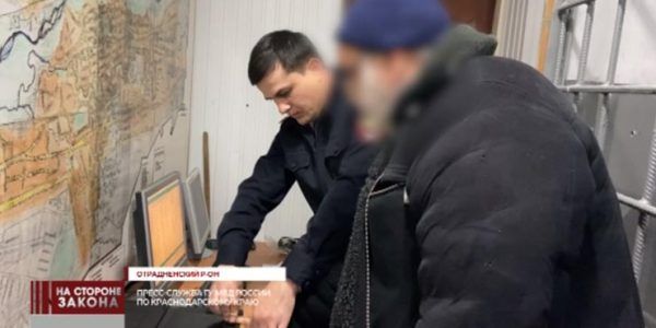 В Отрадненском районе мужчина украл у собутыльника 35 тыс. рублей