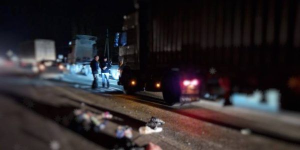 Вышла на дорогу в темноте: грузовик сбил насмерть 80-летнюю пенсионерку на Кубани
