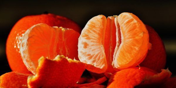 Осторожно, косточки: диетолог рассказала, как не отравиться мандарином
