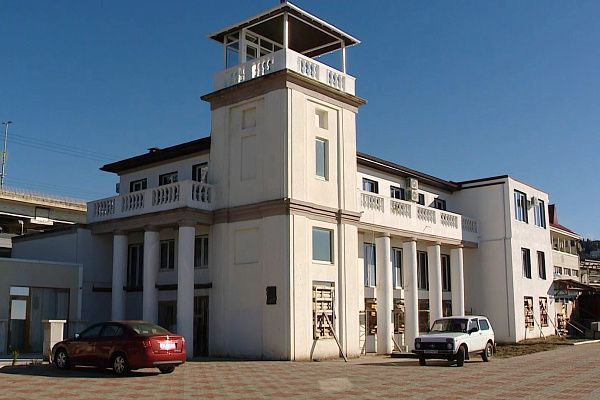 В Сочи выявили факт незаконной продажи апартаментов в здании морского вокзала «Хоста»