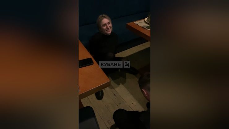 Пьяная семейная пара в ресторане выкрикивала украинские лозунги в Краснодаре