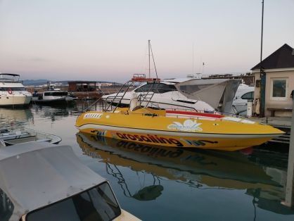 Три года условно дали владельцу катера, от которого оторвался парашют с туристами в Геленджике