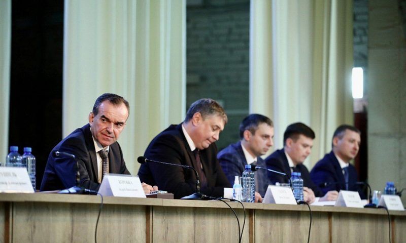 Кондратьев поручил разработать программу развития Приморско-Ахтарского района