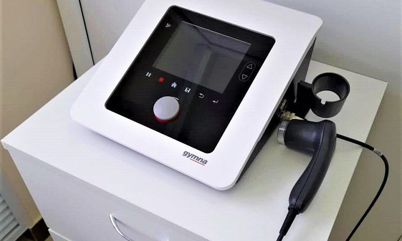 Крымская ЦРБ получила новый аппарат для ультразвуковой терапии
