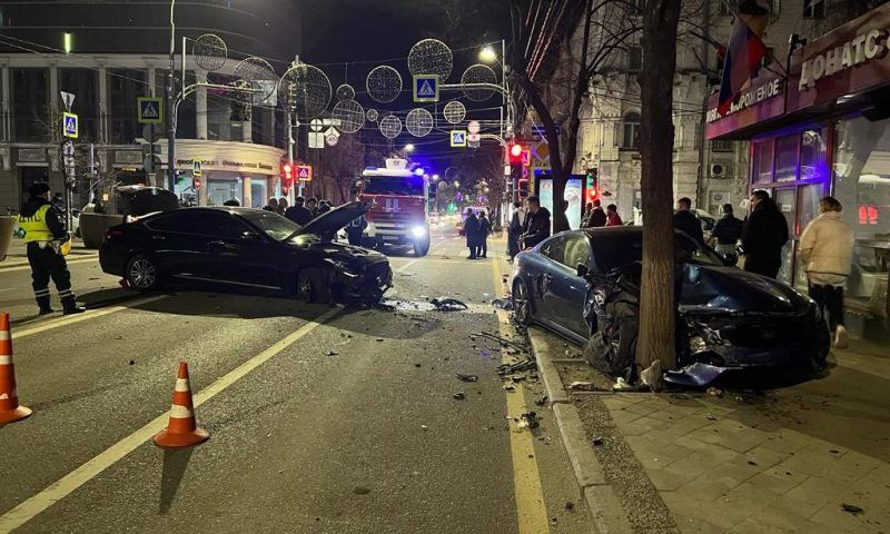 Два человека пострадали в массовом ДТП в центре Краснодара