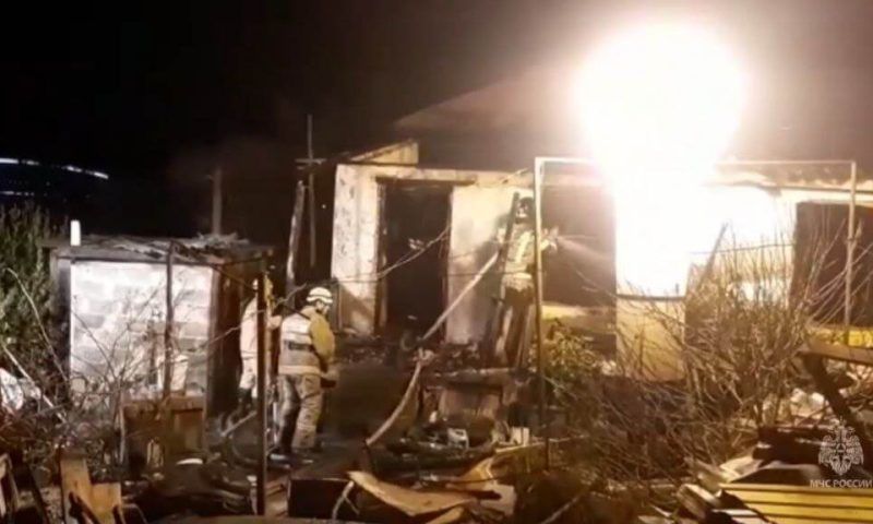 СК: при ночном пожаре в частном доме в Сочи погибла пара пожилых супругов