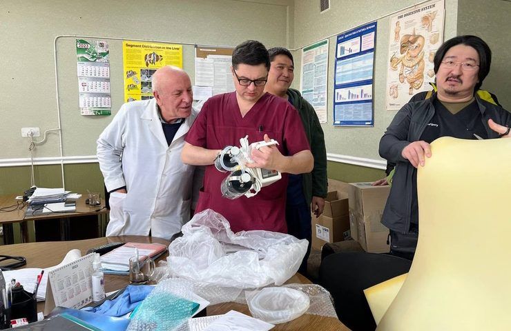 Хирурги ККБ № 2 привезли медоборудование в госпиталь в Донецке