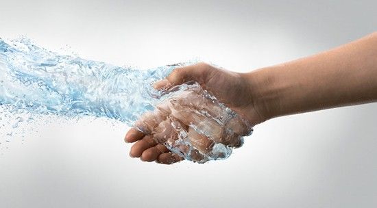 Почему потеют руки