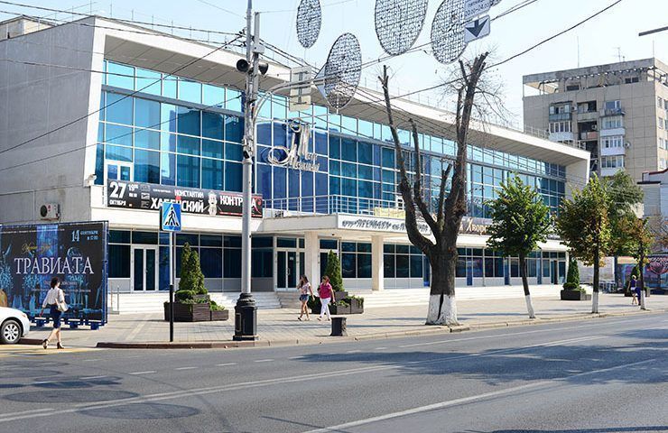 Движение транспорта в центре Краснодара ограничили до 29 декабря