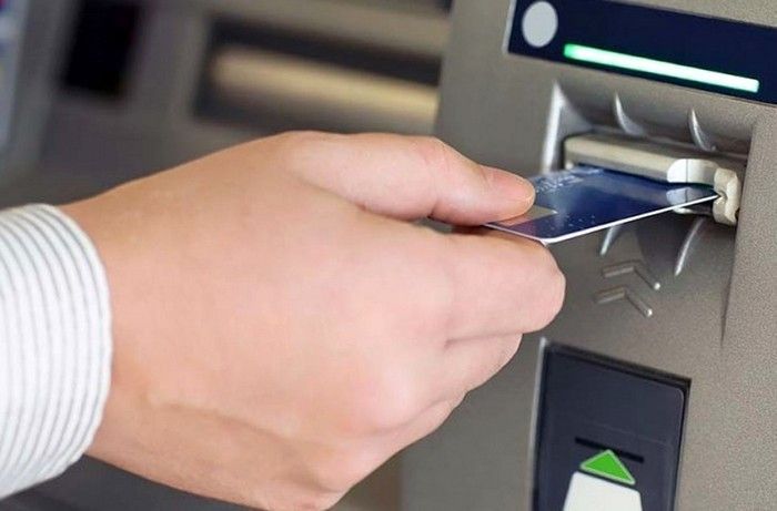 Что делать, если банкомат или терминал съел деньги или карту