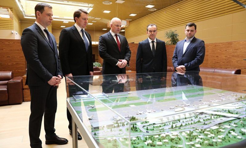 Кондратьев: после реконструкции аэропорт Сочи будет обслуживать до 20 млн пассажиров в год