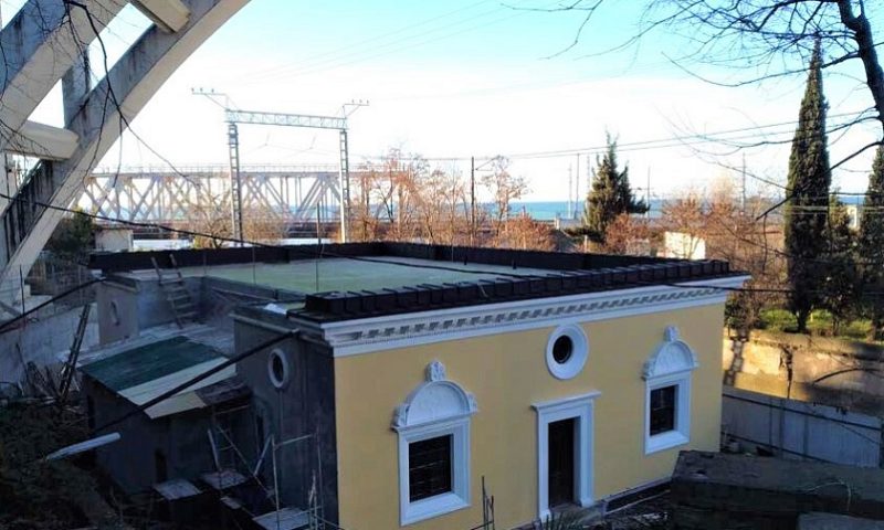 В Сочи отреставрировали фасады насосной станции в Мацесте