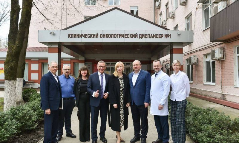 КТК передал трем медучреждениям Краснодара новое оборудование