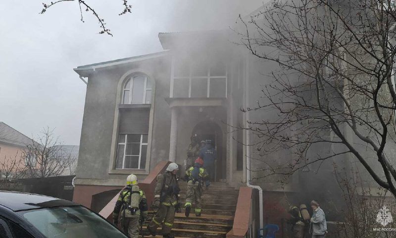В Краснодаре произошел пожар в частном доме в Музыкальном микрорайоне